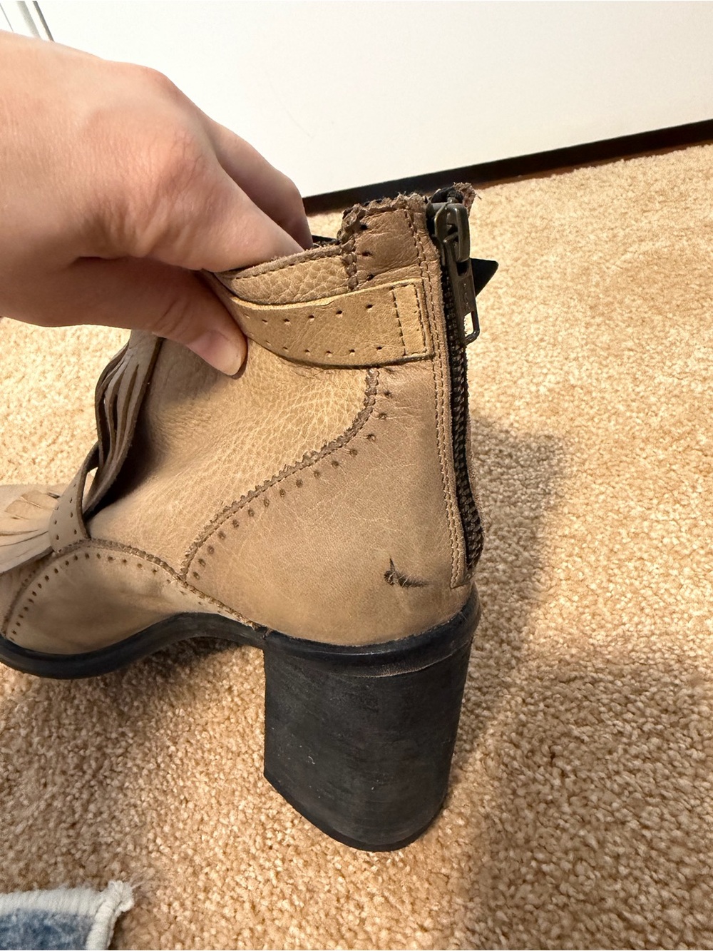 Free People Circle Back Distressed Leather Kiltie Fringe Boot, size EU 38 - Picture 5 of 7